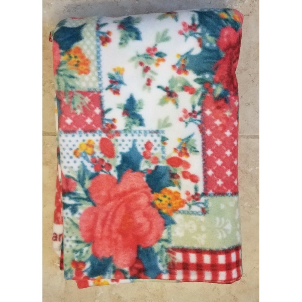 The Pioneer Woman Cheerful Rose Patchwork Fleece Fabric 2yards Blanket Throw NEW